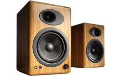 Audioengine Paire D’enceintes D’étagère A5+ Wireless Brun - Cinéma à Domicile + Haut-parleurs Hifi